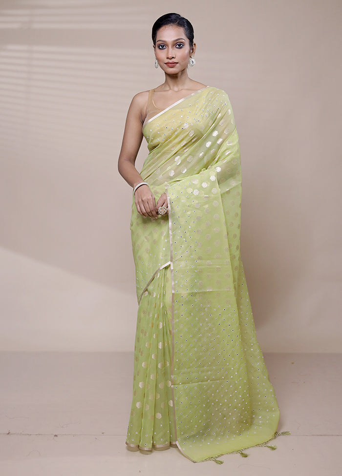 Green Organza Saree With Blouse Piece