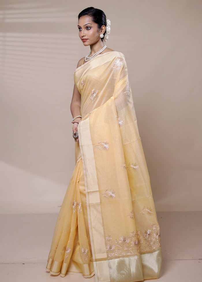 Cream Organza Saree With Blouse Piece