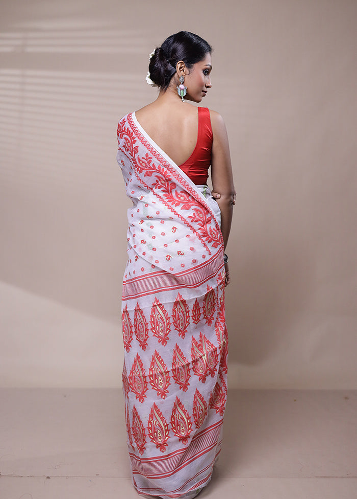 White Tant Jamdani Saree Without Blouse Piece