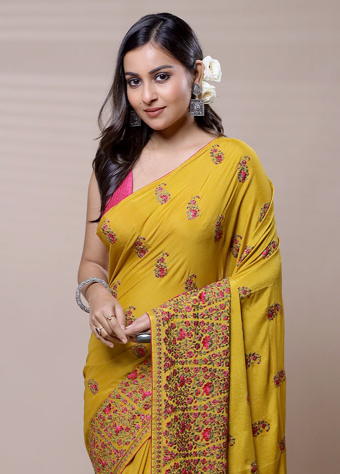 Yellow Chiffon Silk Saree With Blouse Piece