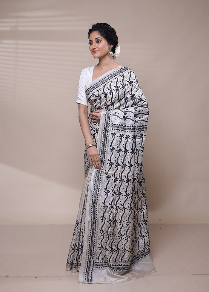 Cream Handloom Kantha Stitch Pure Silk Saree With Blouse Piece