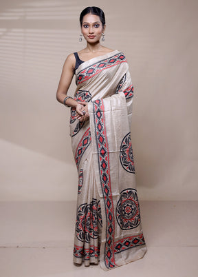 Cream Handloom Kantha Stitch Pure Silk Saree With Blouse Piece