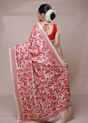 Cream Handloom Kantha Stitch Pure Silk Saree With Blouse Piece