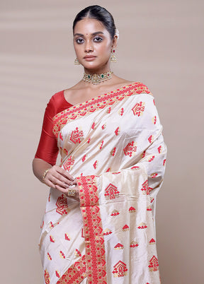 Cream Handloom Assam Pure Silk Saree With Blouse Piece