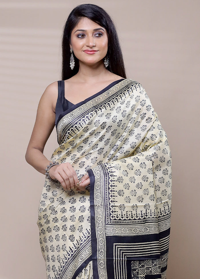 Cream Printed Pure Silk Saree Without Blouse Piece