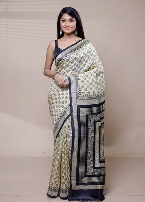 Cream Printed Pure Silk Saree Without Blouse Piece