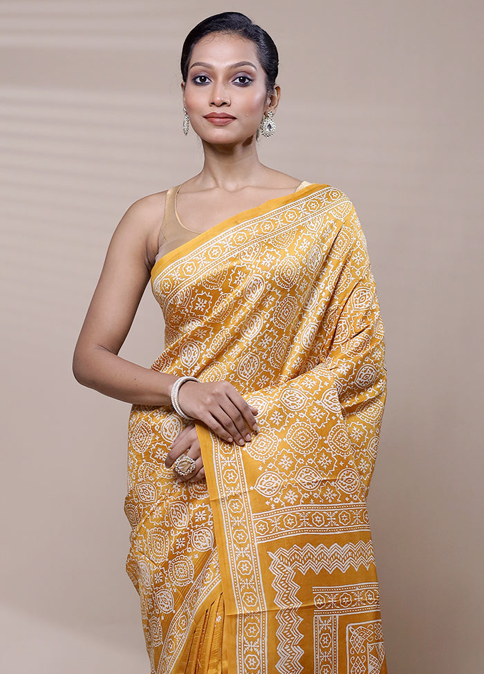 Yellow Printed Pure Silk Saree Without Blouse Piece