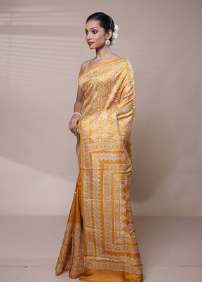 Yellow Printed Pure Silk Saree Without Blouse Piece