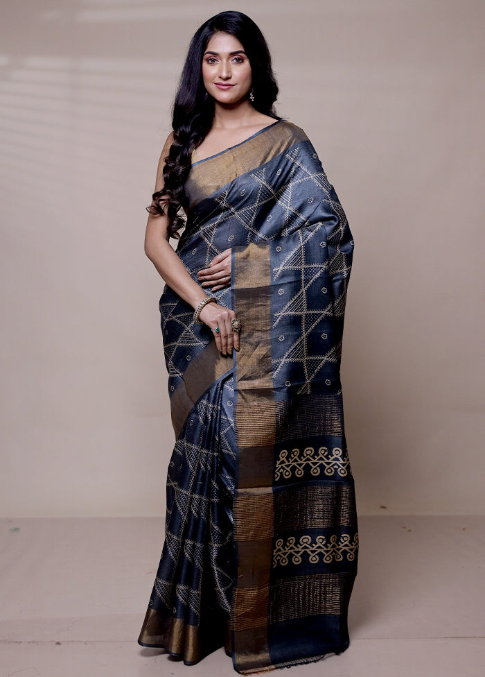 Grey Handloom Tussar Pure Silk Saree With Blouse Piece