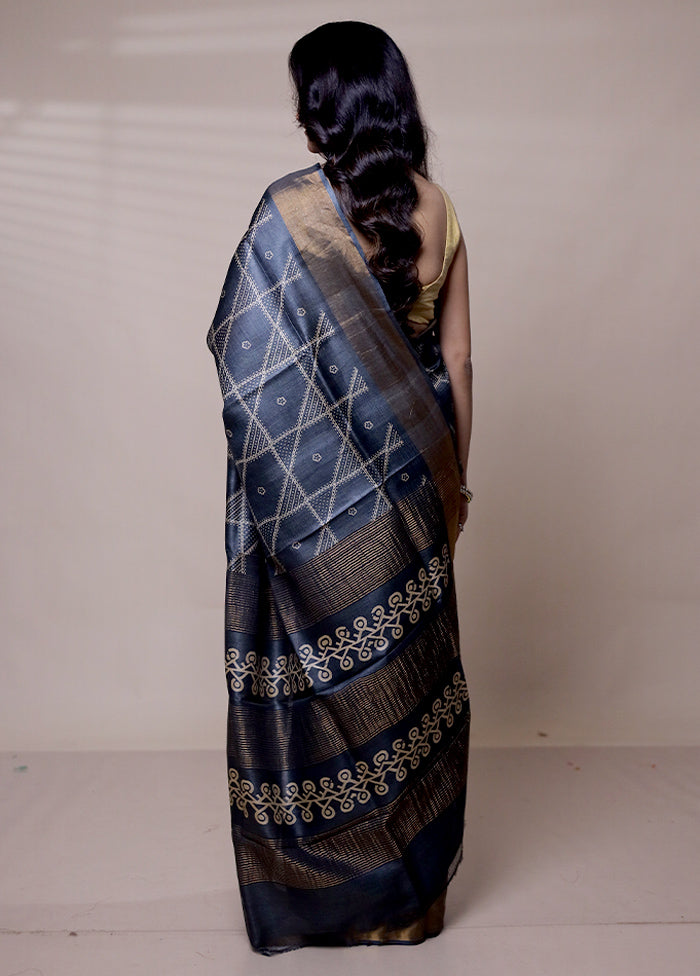 Grey Handloom Tussar Pure Silk Saree With Blouse Piece