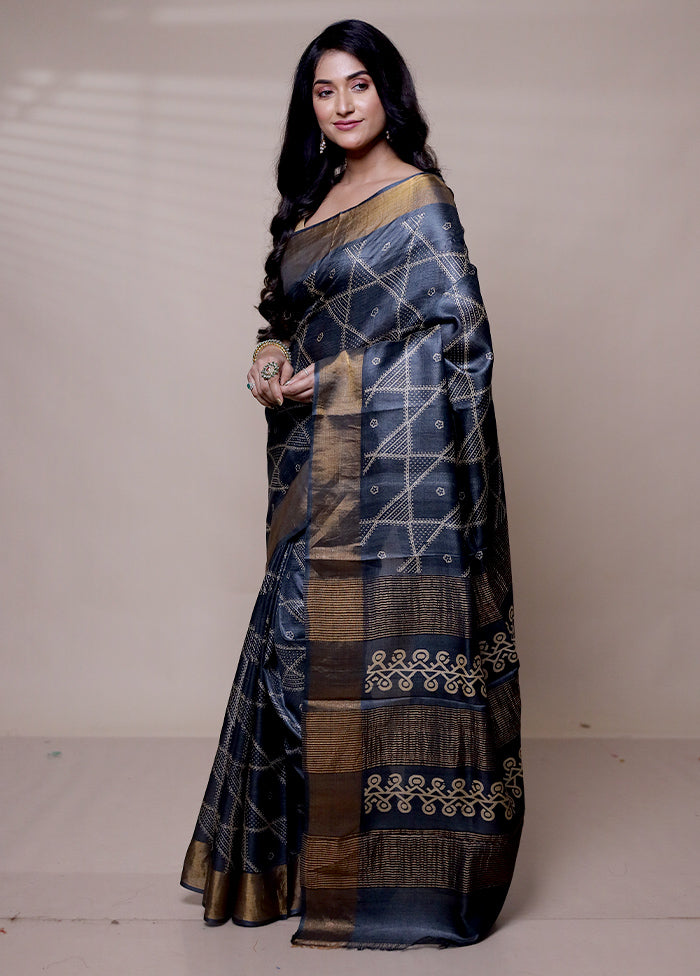 Grey Handloom Tussar Pure Silk Saree With Blouse Piece