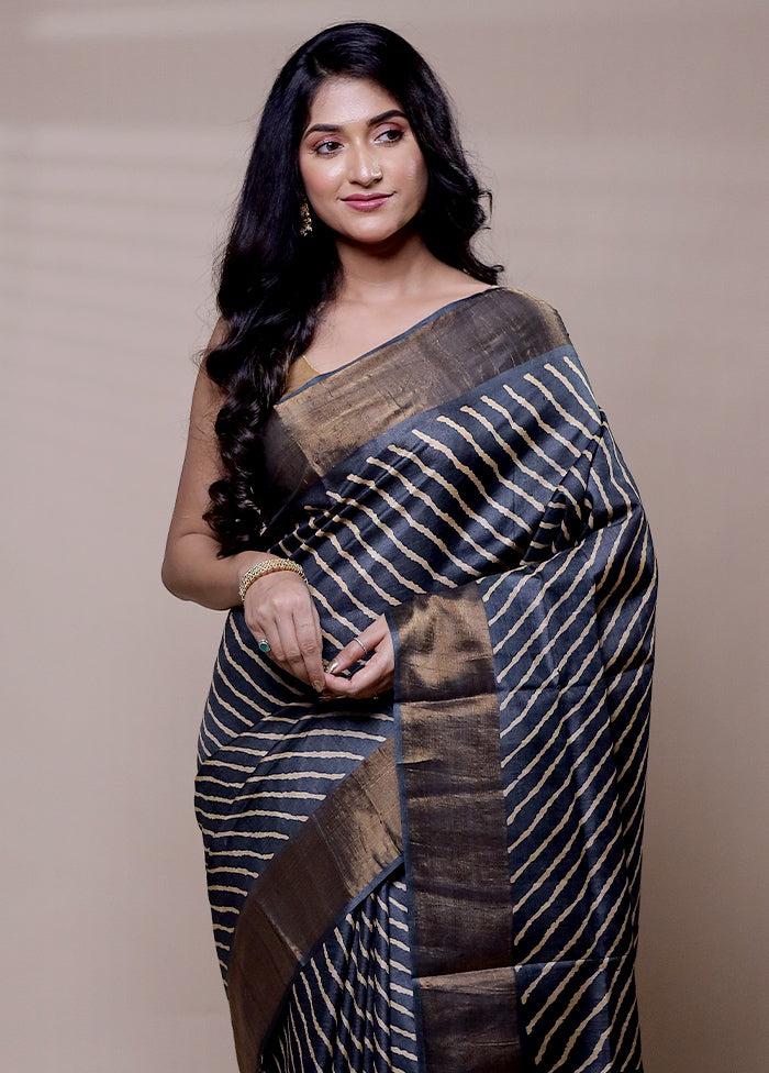 Grey Handloom Tussar Pure Silk Saree With Blouse Piece