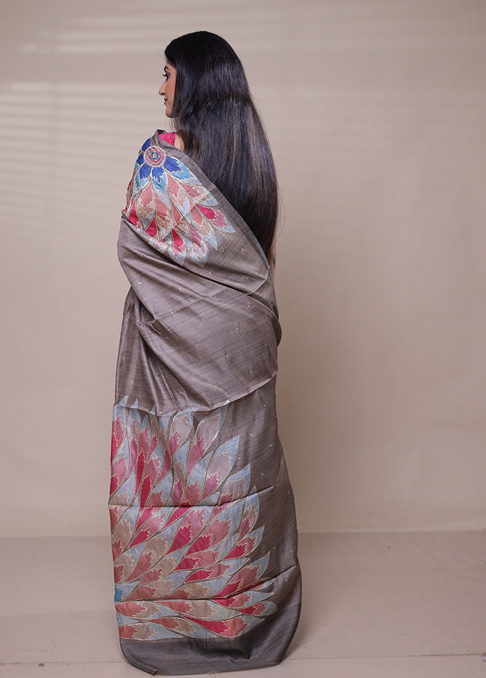 Grey Tussar Silk Saree With Blouse Piece