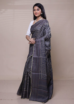 Black Tussar Silk Saree With Blouse Piece