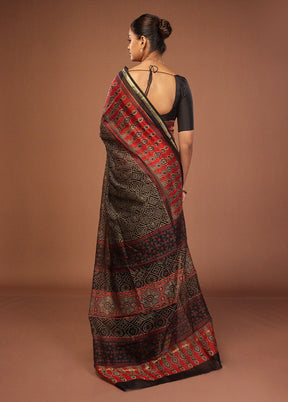 Black Chanderi Silk Saree With Blouse Piece