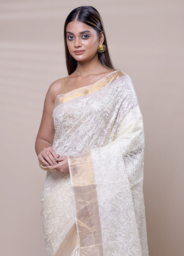 White Handloom Tussar Pure Silk Saree With Blouse Piece