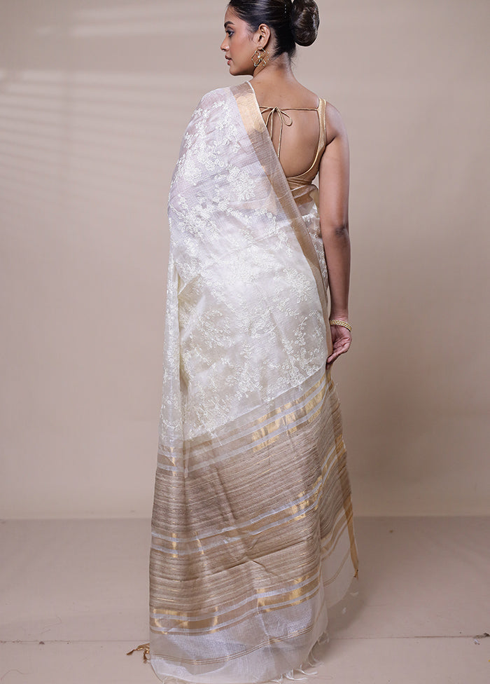 White Handloom Tussar Pure Silk Saree With Blouse Piece