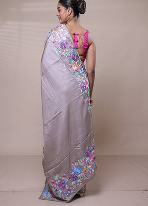 Grey Handloom Tussar Pure Silk Saree With Blouse Piece