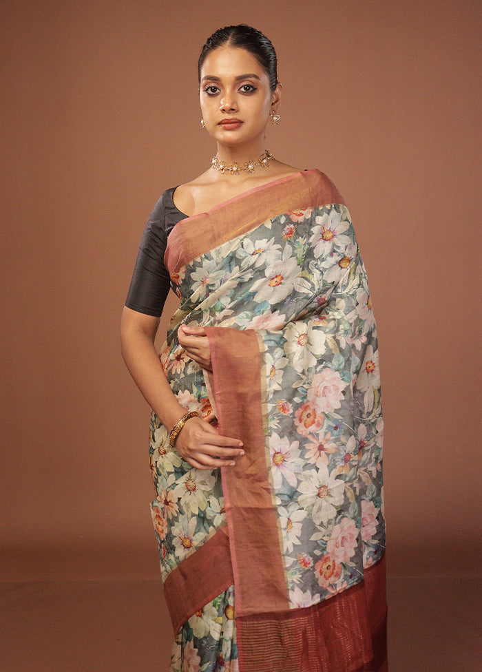 Cream Handloom Tussar Pure Silk Saree With Blouse Piece