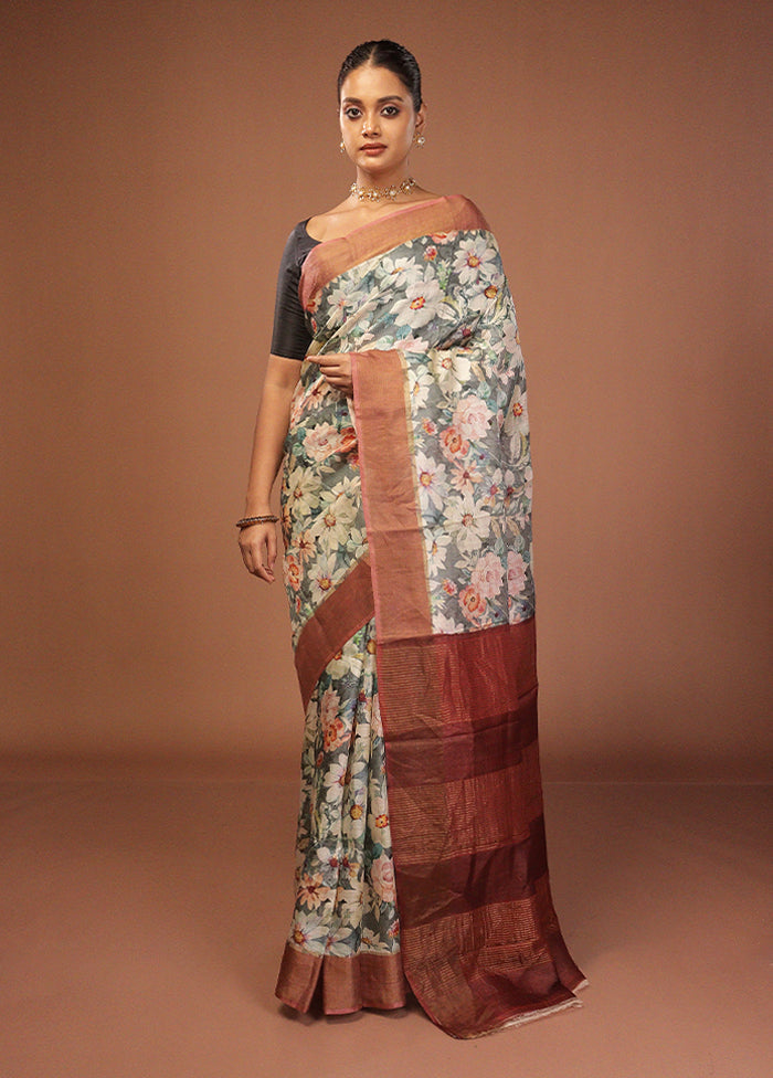 Cream Handloom Tussar Pure Silk Saree With Blouse Piece