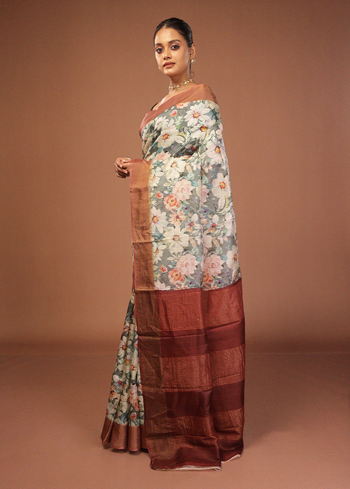 Cream Handloom Tussar Pure Silk Saree With Blouse Piece