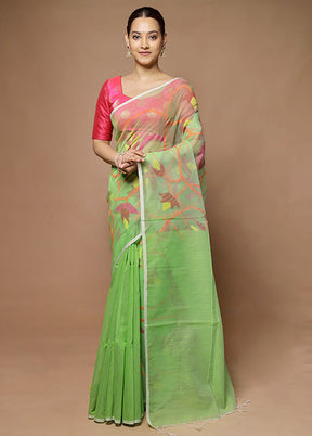 Green Matka Silk Saree With Blouse Piece