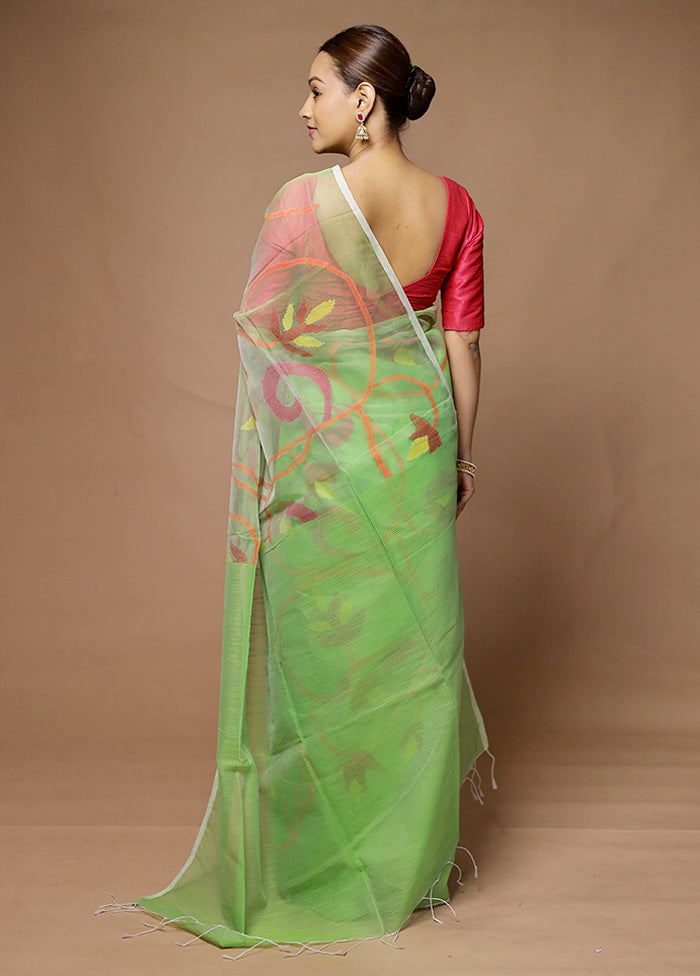 Green Matka Silk Saree With Blouse Piece