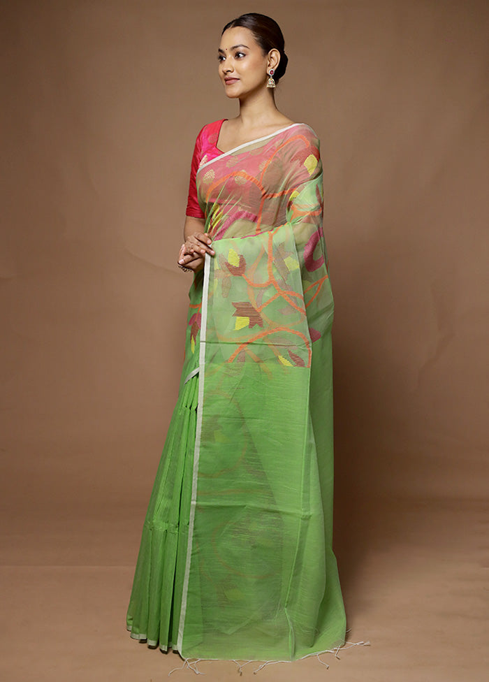 Green Matka Silk Saree With Blouse Piece