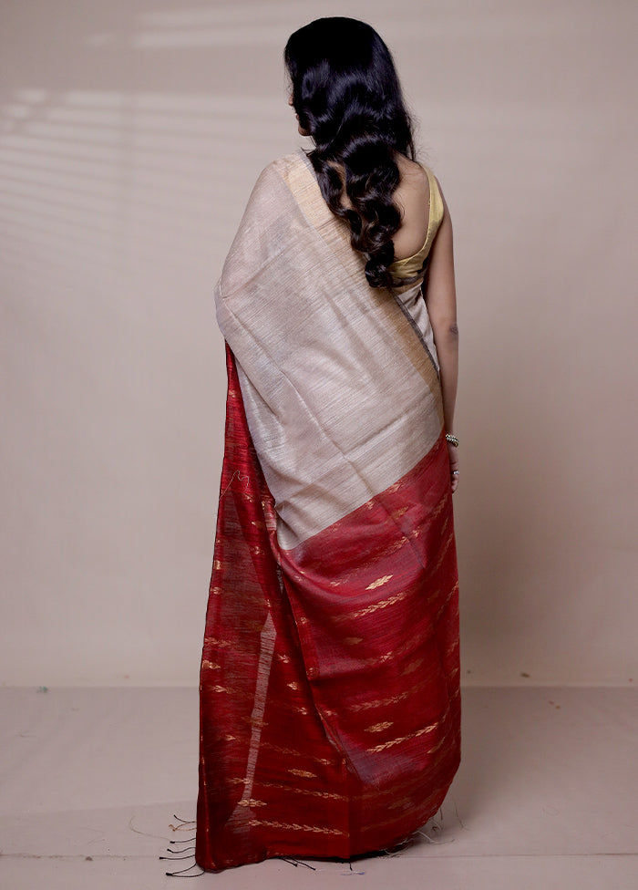 Cream Handloom Matka Pure Silk Saree With Blouse Piece