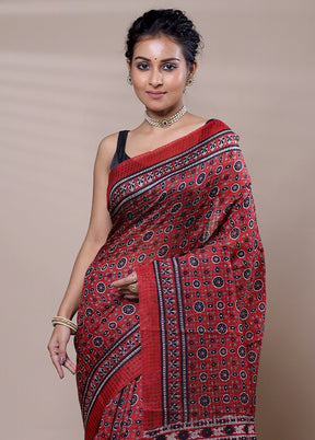 Red Printed Pure Silk Saree Without Blouse Piece