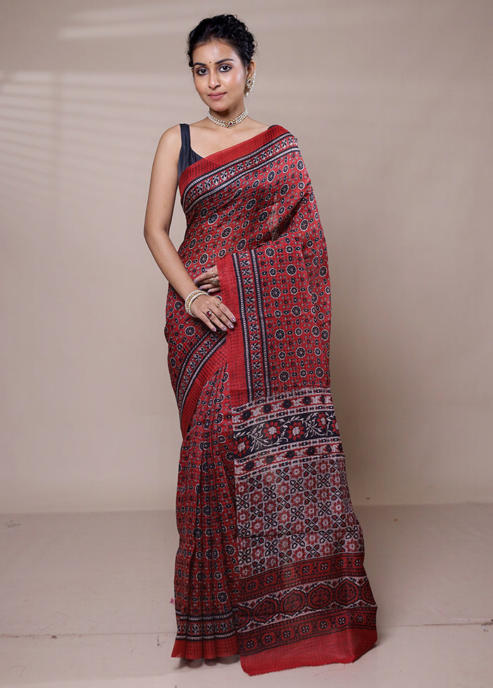 Red Printed Pure Silk Saree Without Blouse Piece