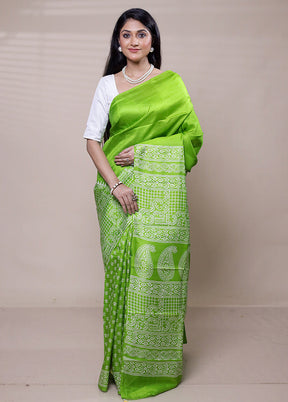 Green Printed Pure Silk Saree Without Blouse Piece