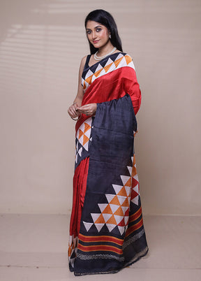 Red Printed Pure Silk Saree With Blouse Piece