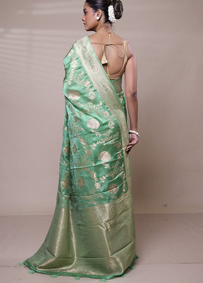 Green Handloom Pure Georgette Saree With Blouse Piece