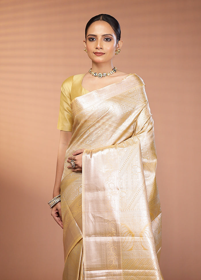 Gold Kanjivaram Silk Saree With Blouse Piece