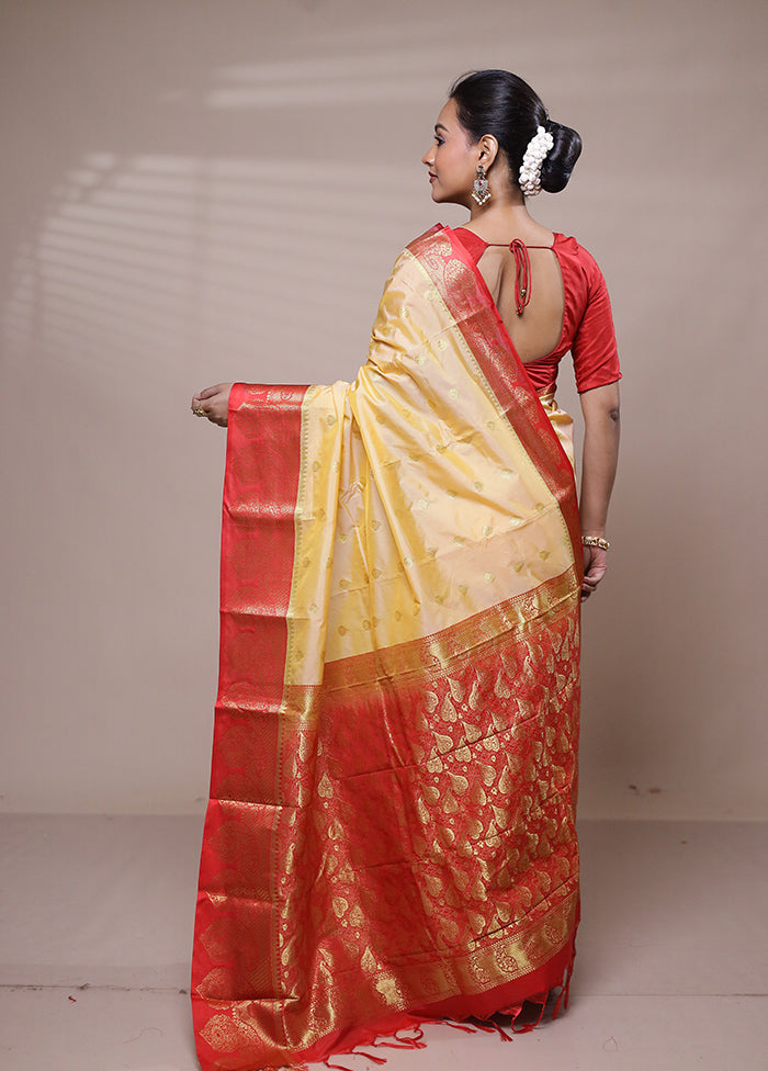 Yellow Kanjivaram Silk Saree With Blouse Piece