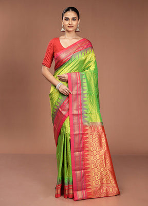 Green Handloom Kanchipuram Pure Silk Saree With Blouse Piece