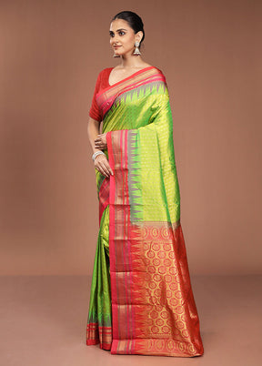 Green Handloom Kanchipuram Pure Silk Saree With Blouse Piece