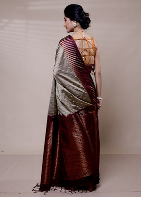 Grey Dupion Silk Saree With Blouse Piece