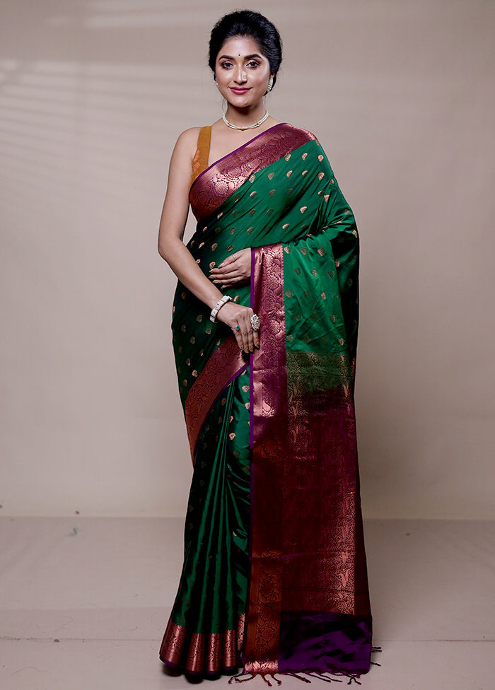 Green Kanjivaram Silk Saree With Blouse Piece