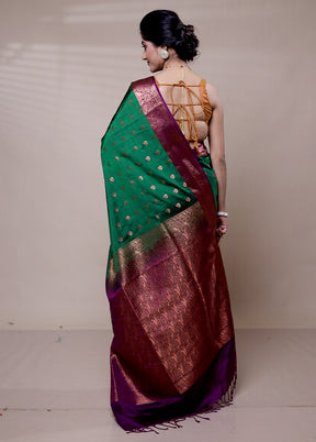 Green Kanjivaram Silk Saree With Blouse Piece