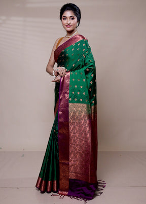 Green Kanjivaram Silk Saree With Blouse Piece