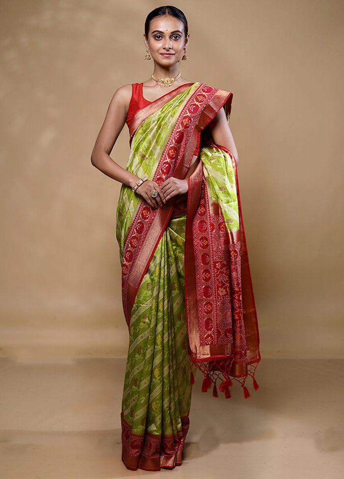 Green Dupion Silk Saree With Blouse Piece