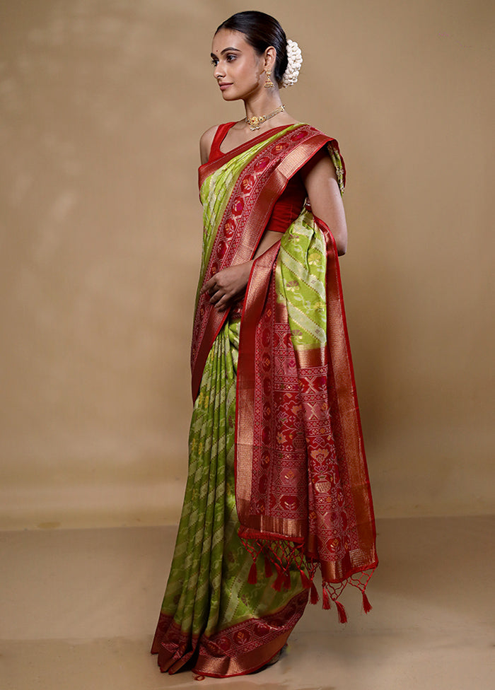 Green Dupion Silk Saree With Blouse Piece