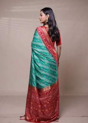 Green Dupion Silk Saree With Blouse Piece