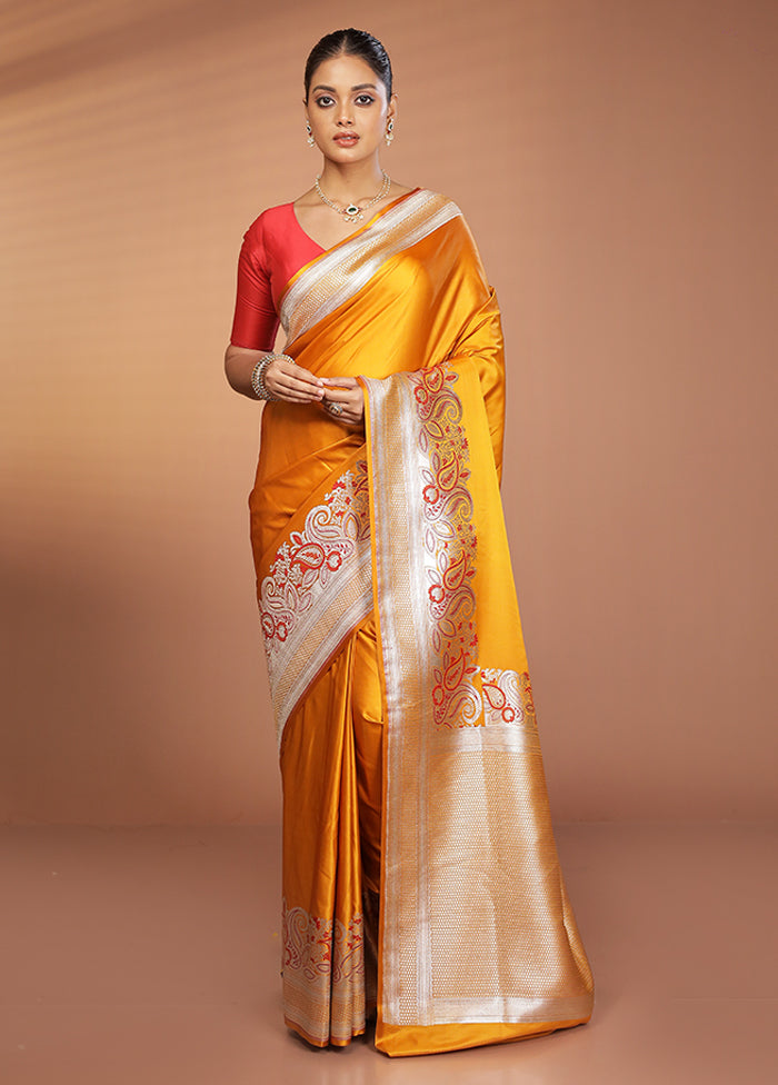 Yellow Handloom Banarasi Pure Silk Saree With Blouse Piece