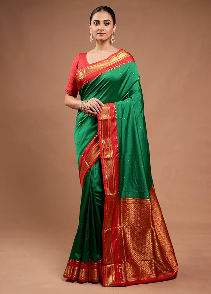 Green Kanjivaram Silk Saree With Blouse Piece