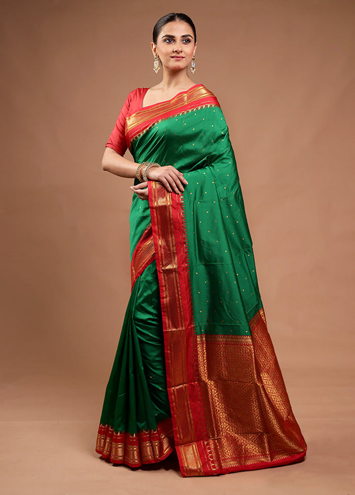 Green Kanjivaram Silk Saree With Blouse Piece