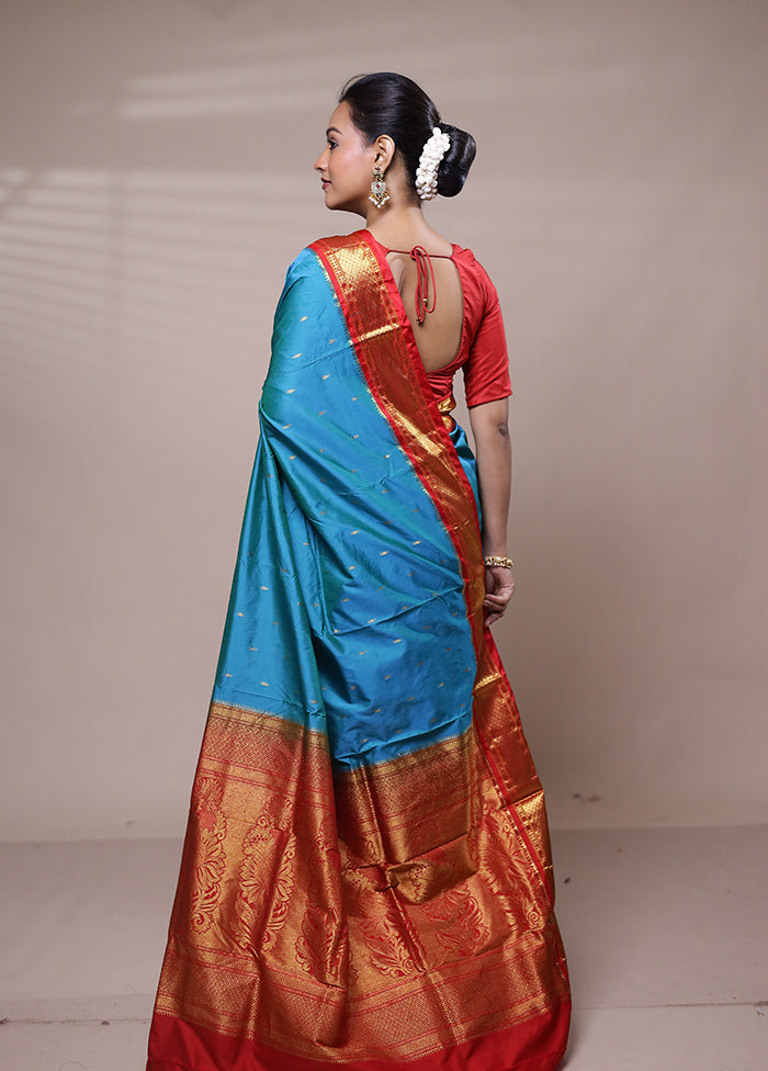 Blue Kanjivaram Silk Saree With Blouse Piece