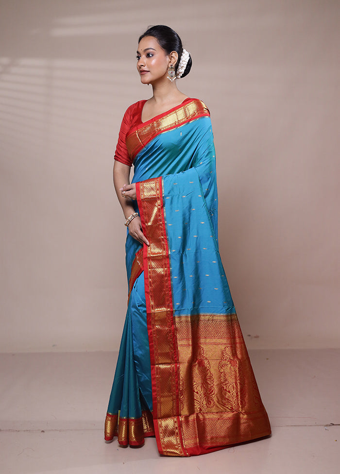 Blue Kanjivaram Silk Saree With Blouse Piece